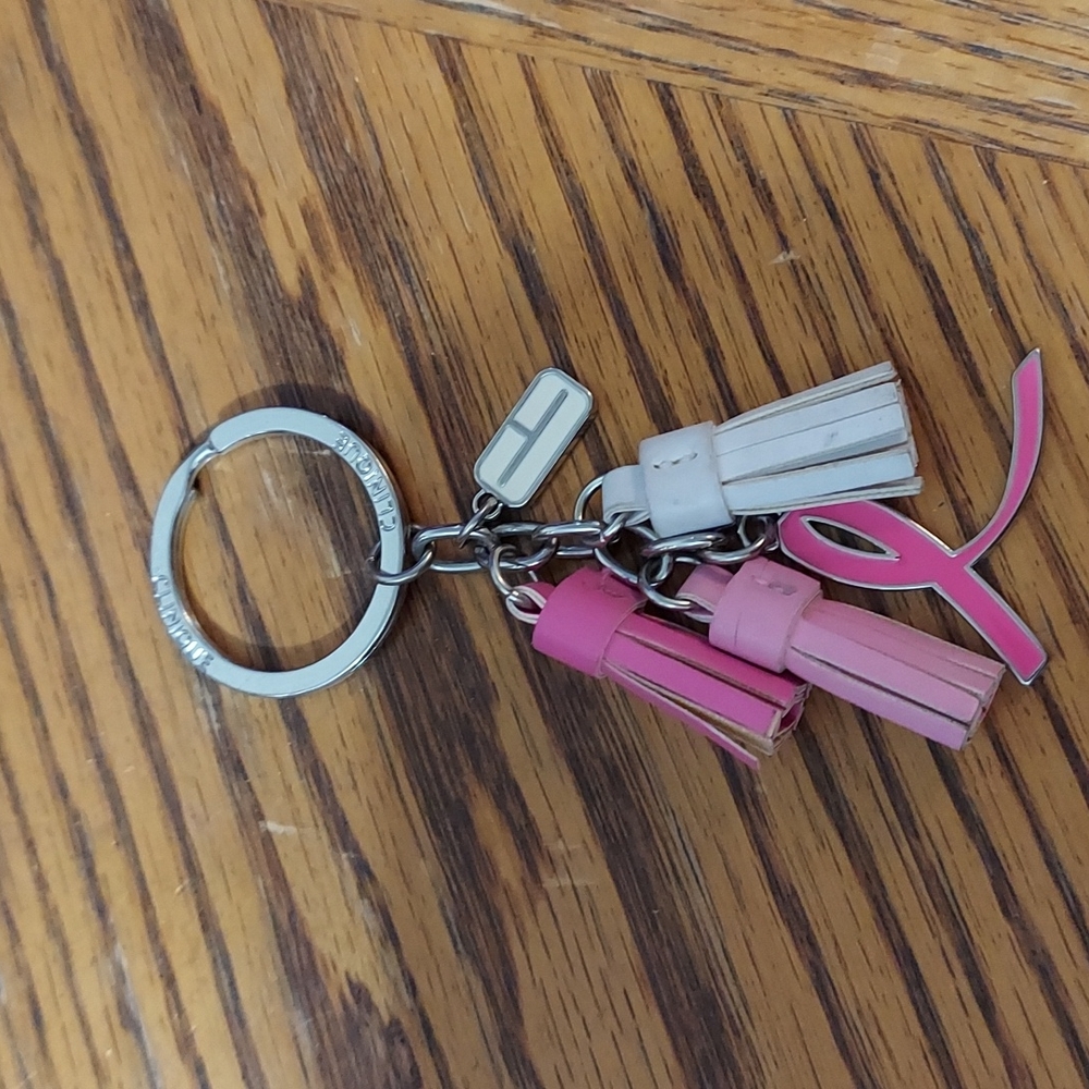 ❤️ Clinique Breast Cancer Awareness Keychain